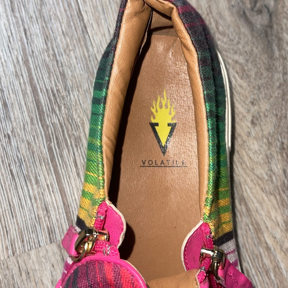 Volatile Colorful Shoes - Picture 5 of 13